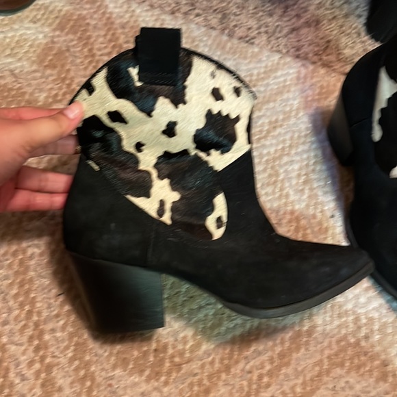 Nasty Gal suede boots UK size 4 (USA size 6) - Picture 2 of 5
